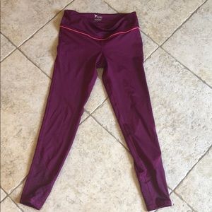 Maroon old navy leggings